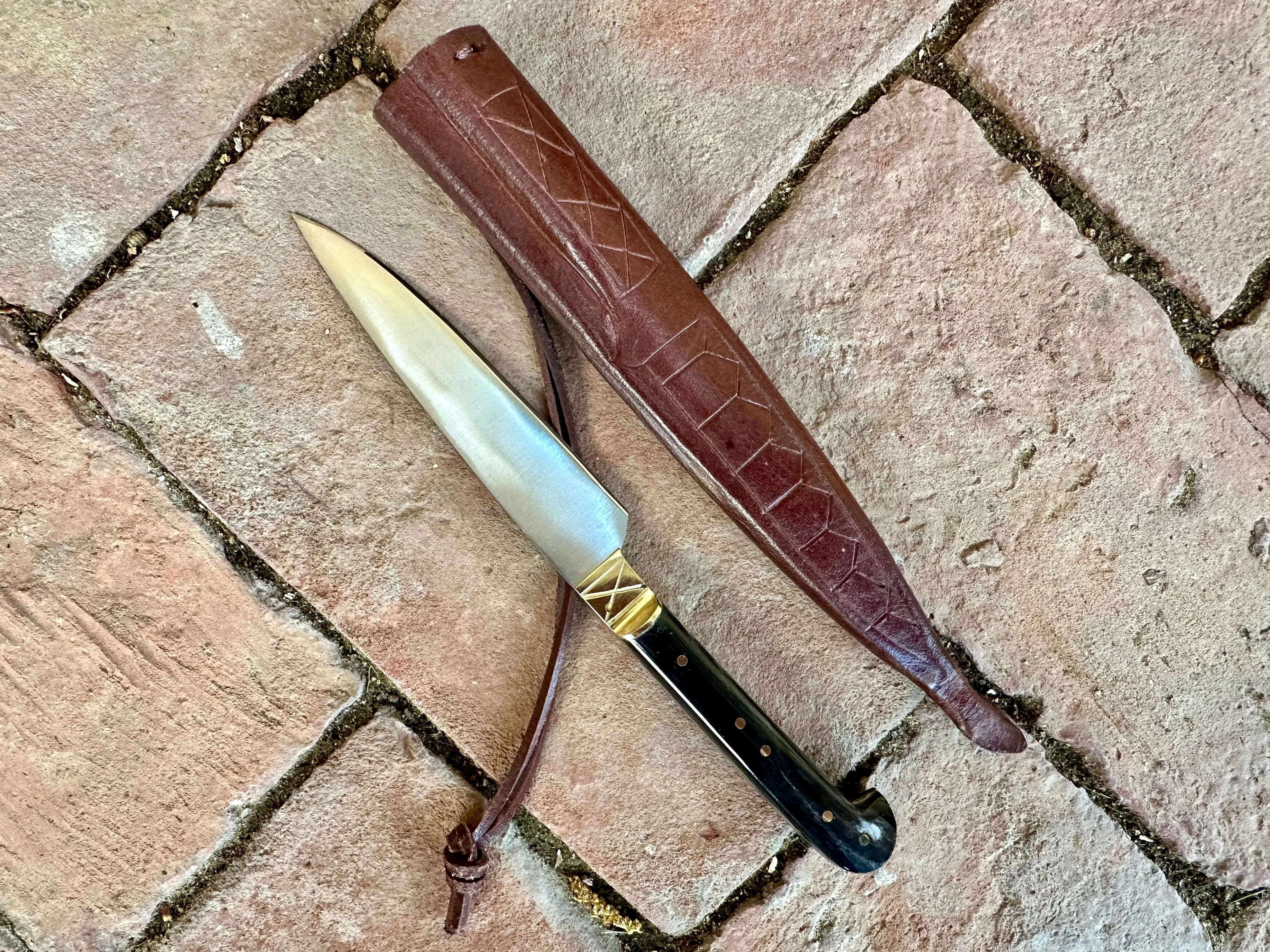 14thC to early 15thC Mid Status Eating Knife in Wood, Bone or Horn