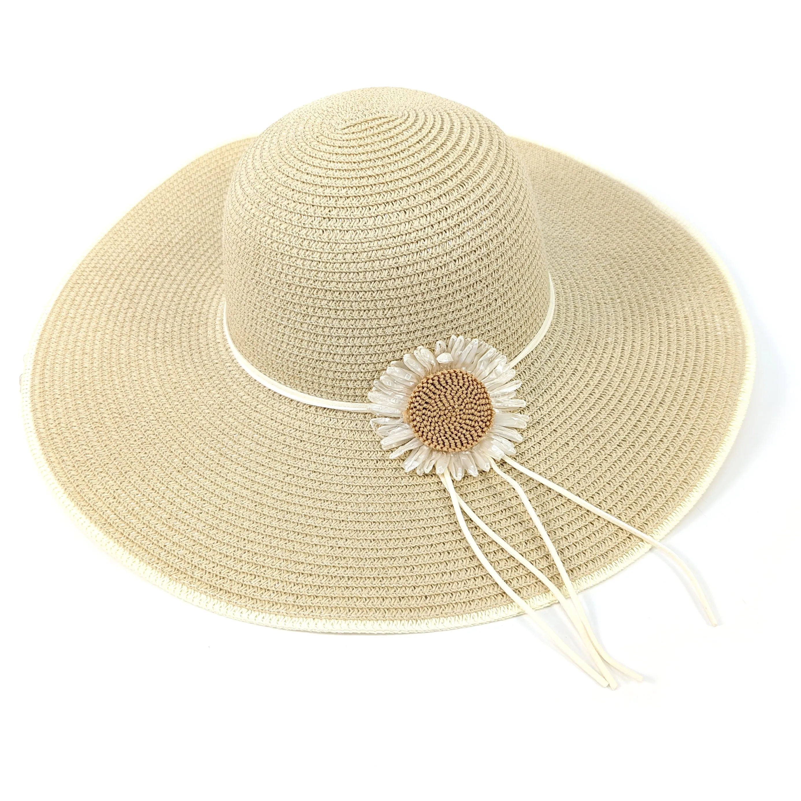 Bold Daisy Wide Brim Foldable Hat - Natural