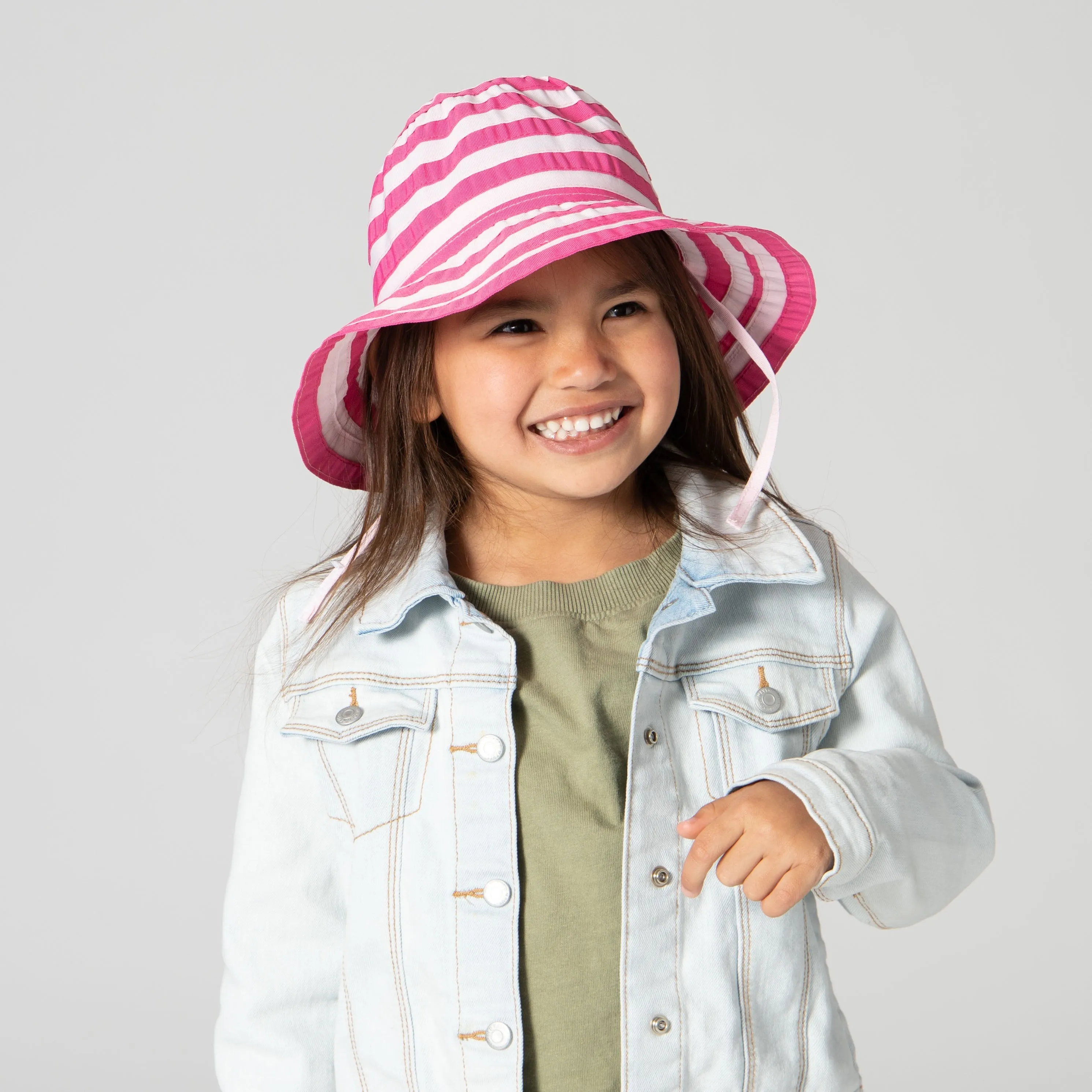 Kids Striped Ribbon Bucket Hat With Chin Strap