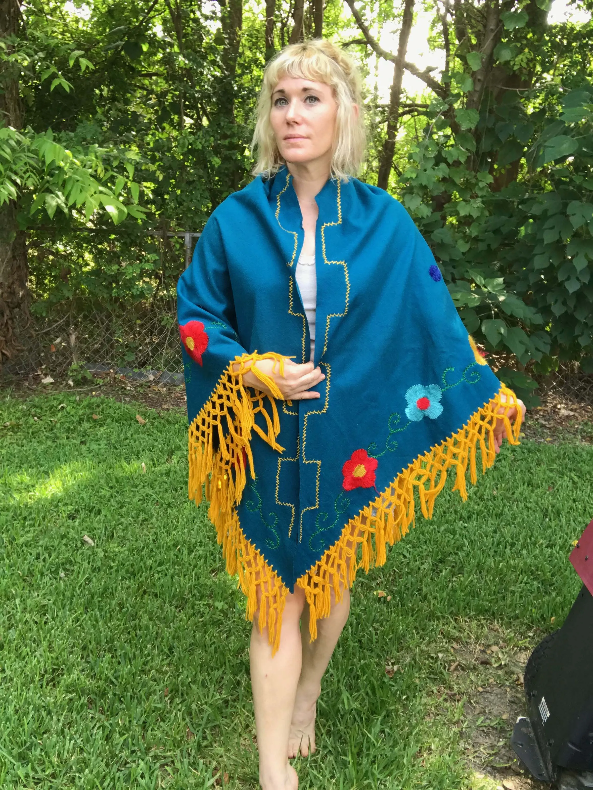 Vintage 70s | Hippie Woodstock Boho Mexican Fringe Embroidered Lace Shawl Cape